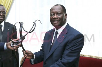 Côte d'Ivoire : Alassane Ouattara s'en va se reposer en France